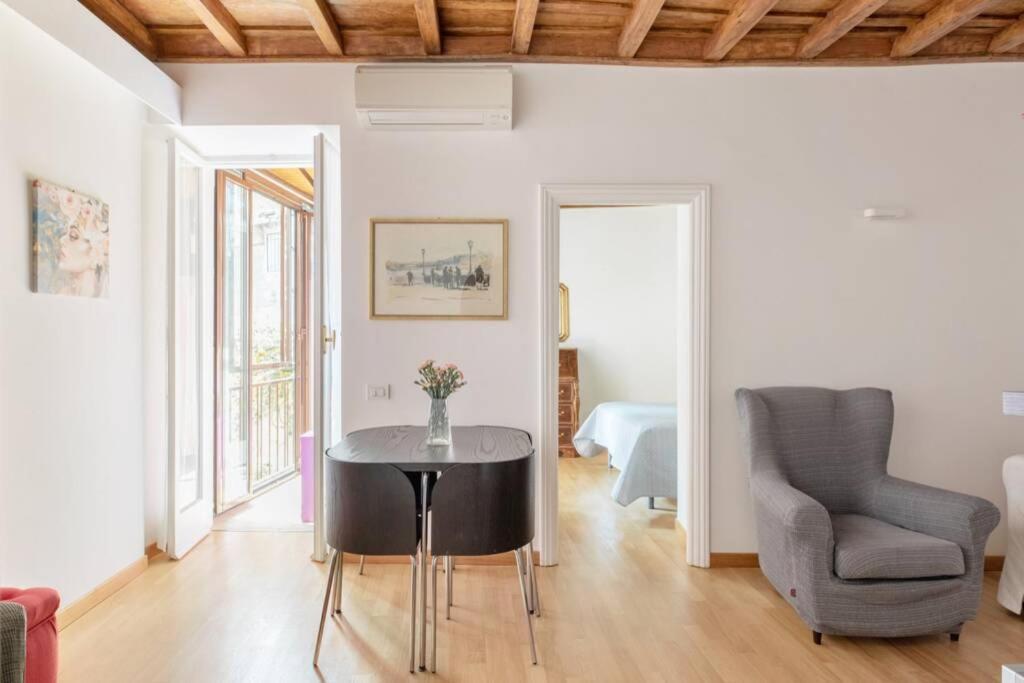 Iflat Via Del Corso Elegant Apartment Rome Exterior photo